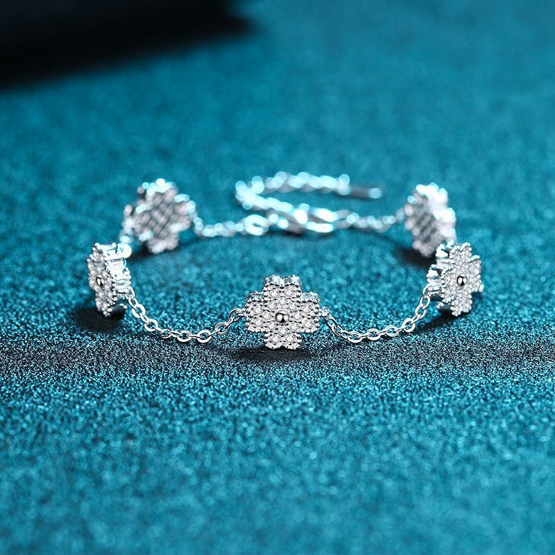 S925 Silver Light Luxury Five-Flower Clover Micro-Pave Moissanite Bracelet